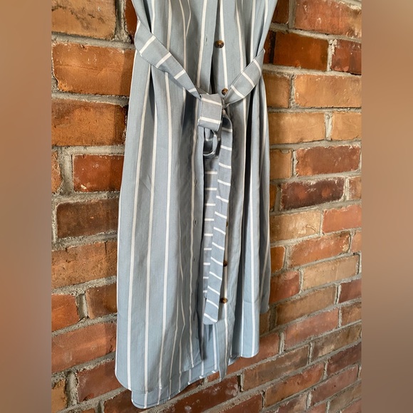 BISHOP + YOUNG striped button front dress light blue/white size medium - Picture 5 of 7